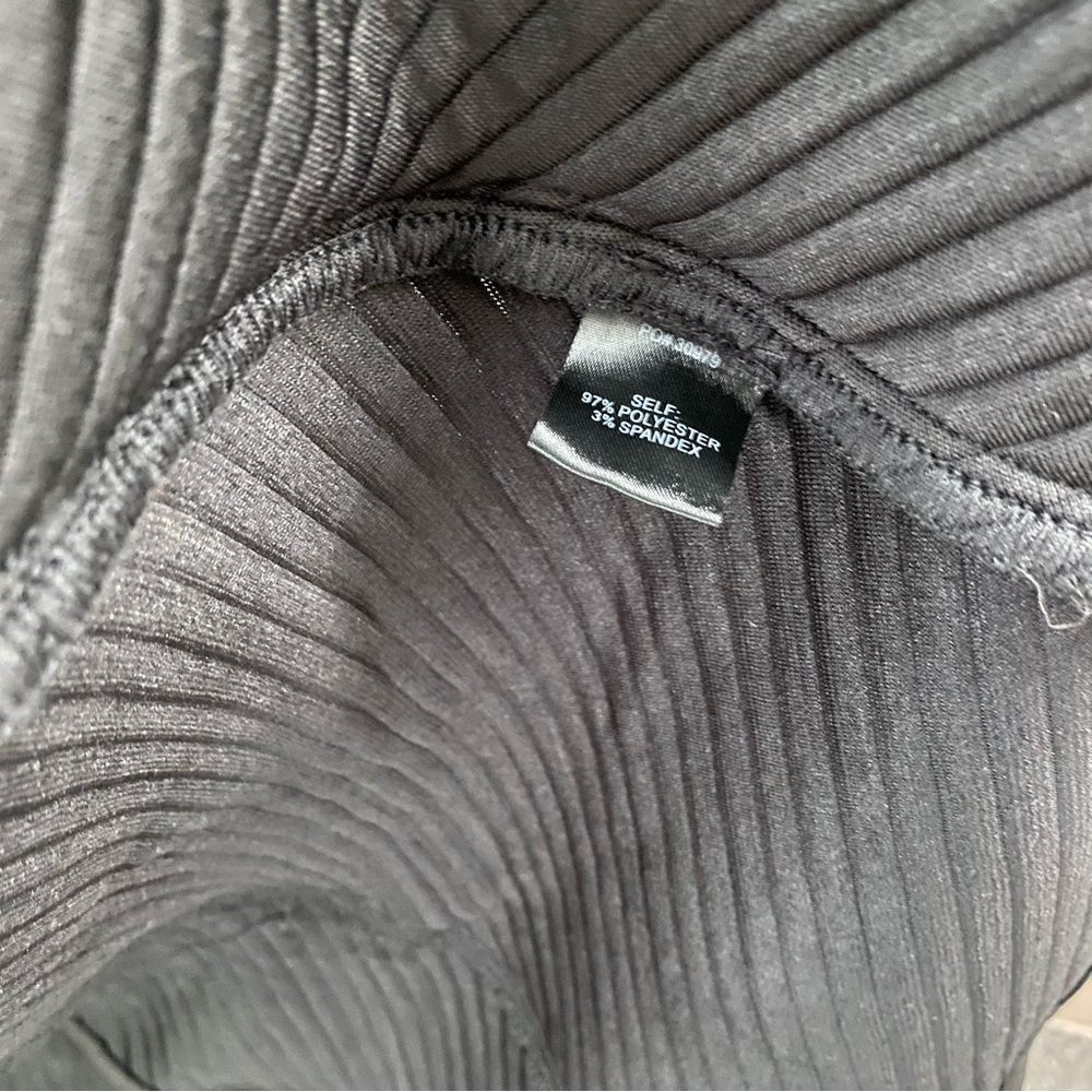 Black Ribbed Open Front Cardigan - Picture 8 of 9